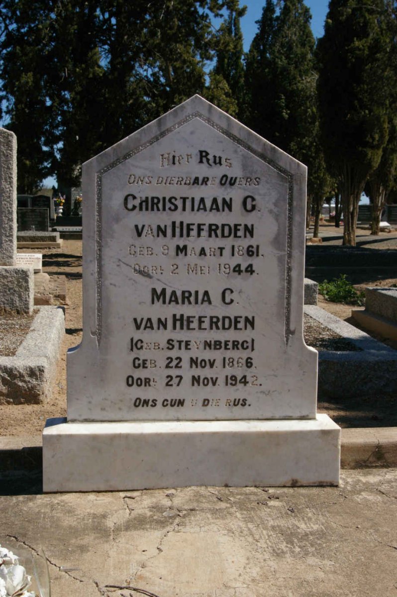 HEERDEN Christiaan C., van 1861-1944 &amp; Maria C. STEYNBERG 1866-1942