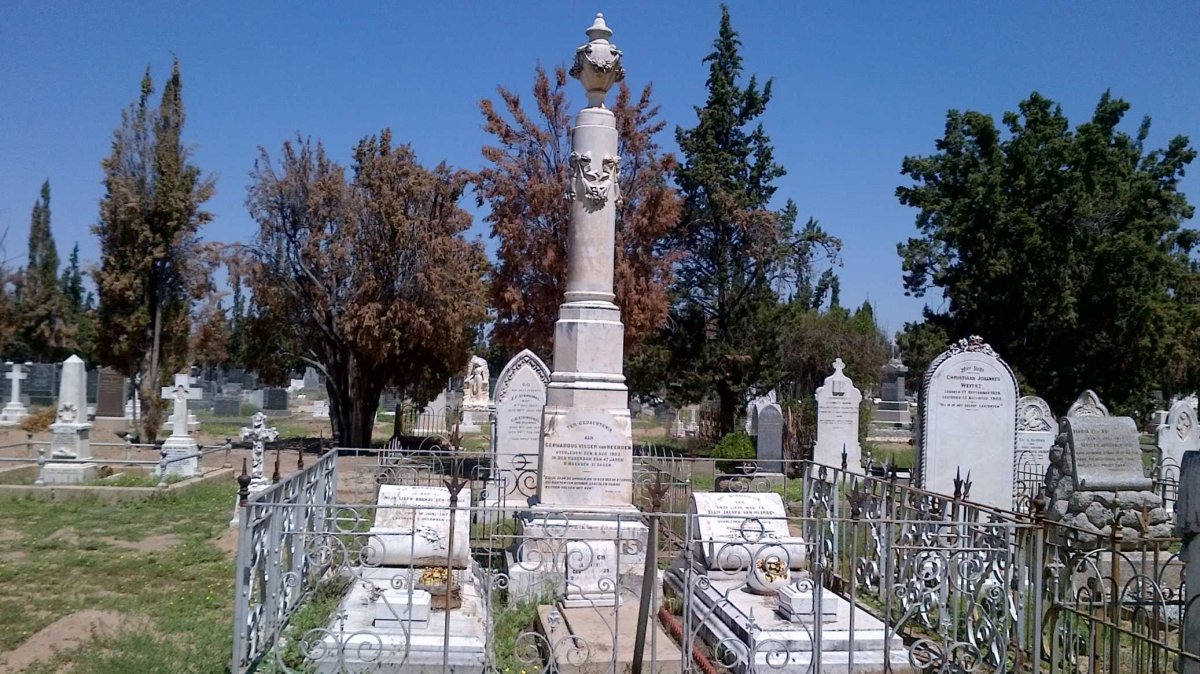 HEERDEN, van :: DU TOIT :: LAMBRECHT