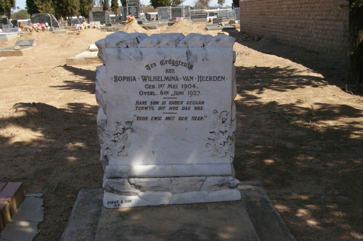 HEERDEN Sophia Wilhelmina, van 1904-1927