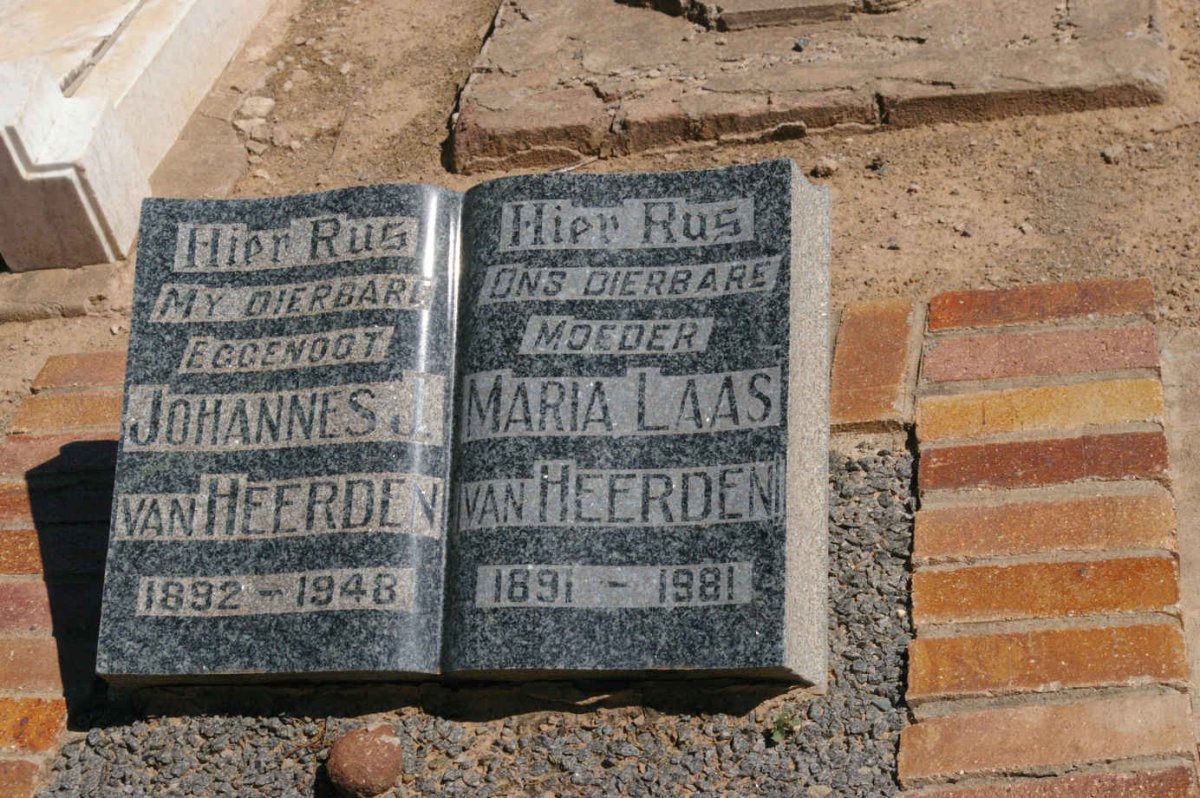 HEERDEN Johannes J., van 1892-1948 &amp; Maria Laas 1891-1981