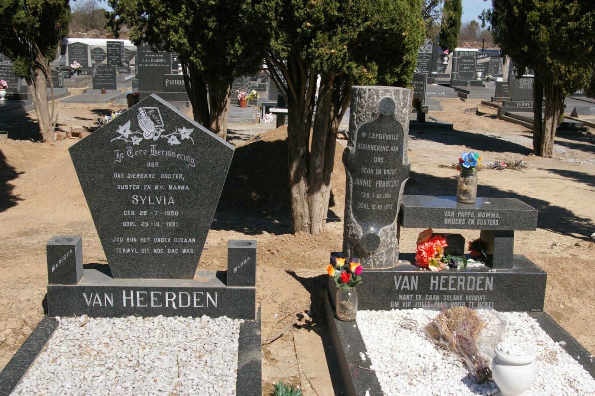 HEERDEN Jannie Francois, van 1954-1973 :: VAN HEERDEN Sylvia 1950-1983