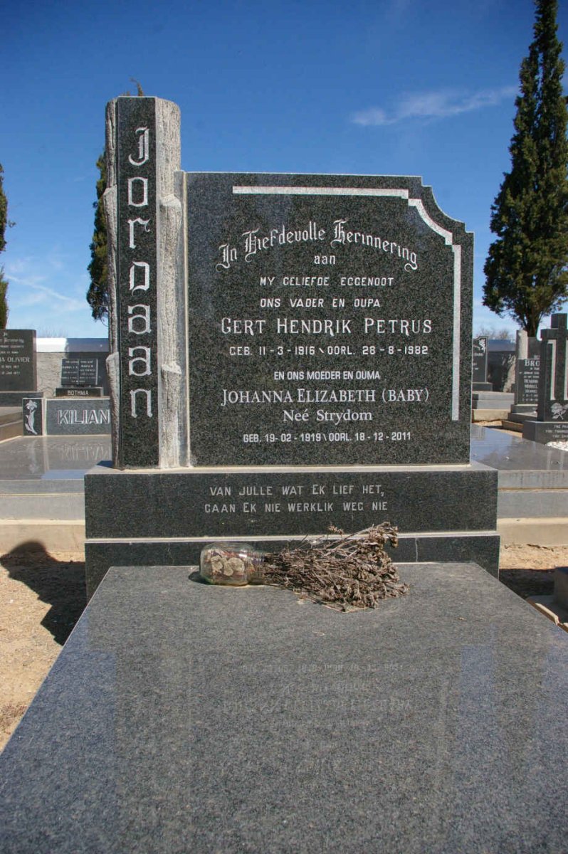 JORDAAN Gert Hendrik Petrus 1916-1982 &amp; Johanna Elizabeth STRYDOM 1919-2011