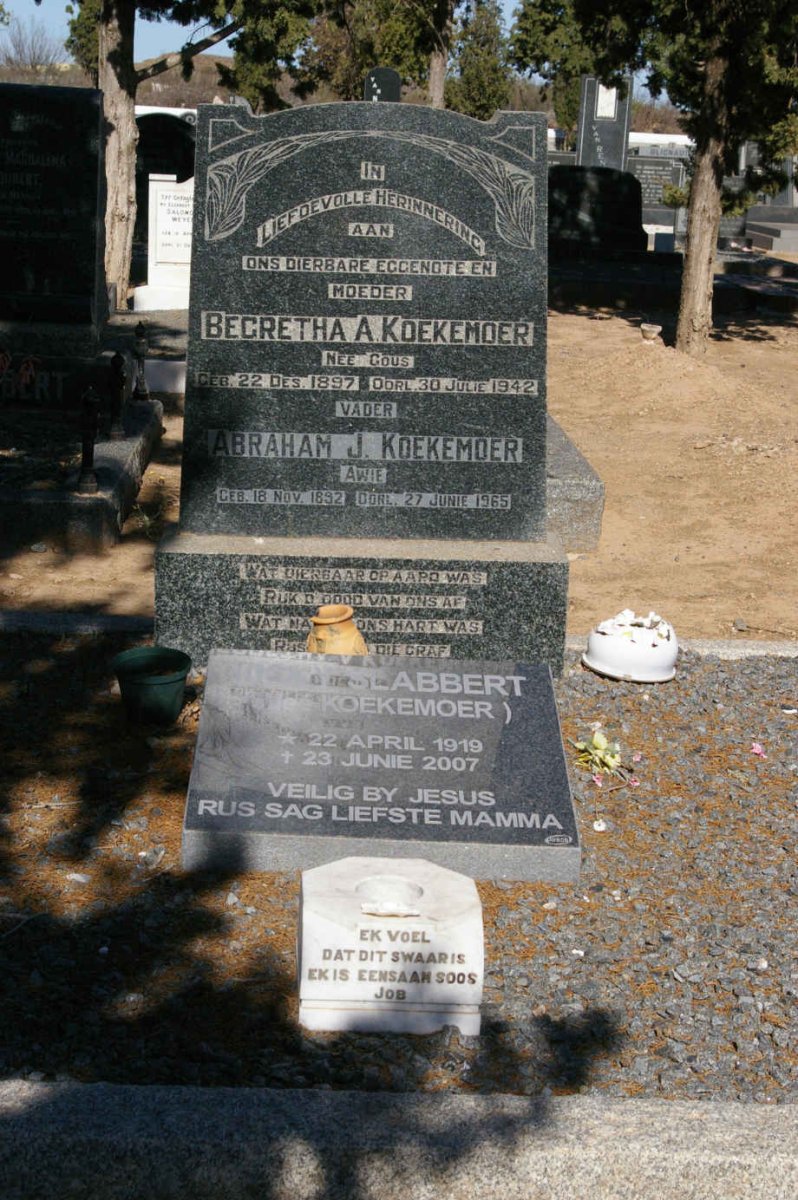 KOEKEMOER Abraham J. 1892-1965 &amp; Begretha A. GOUS 1897-1942 :: SLABBERT Vicky nee KOEKEMOER 1919-2007