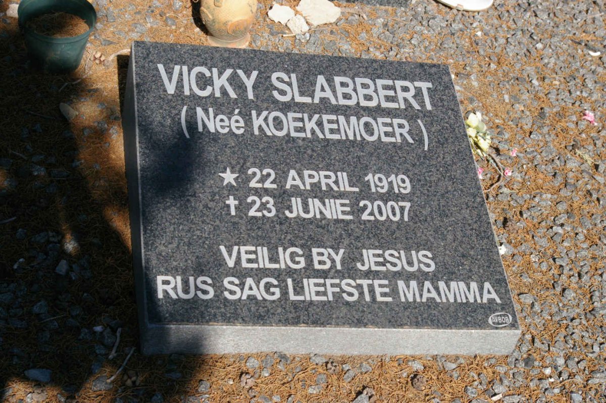 KOEKEMOER Abraham J. 1892-1965 &amp; Begretha A. GOUS 1897-1942 :: SLABBERT Vicky nee KOEKEMOER 1919-2007