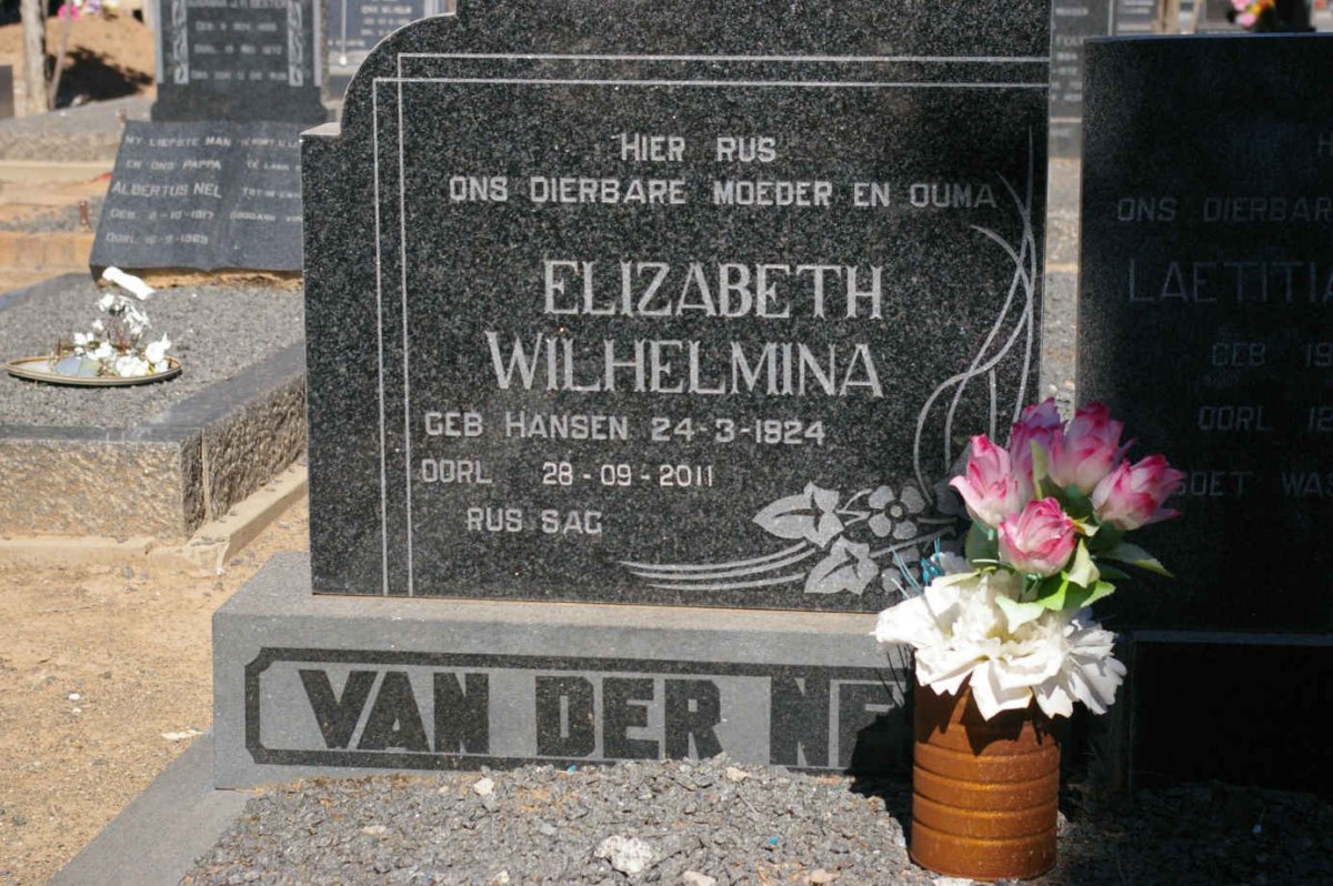 NEST Elizabeth Wilhelmina, van der nee HANSEN 1924-2011