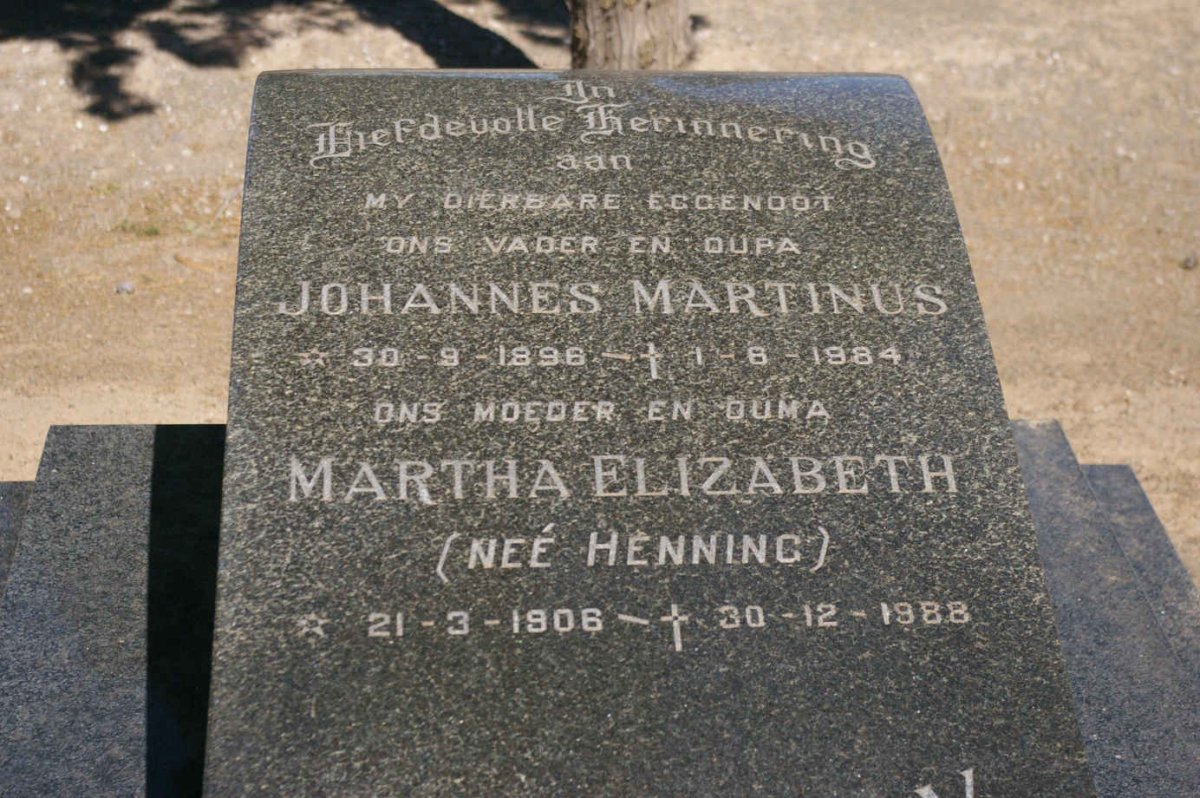 NIEKERK Johannes Martinus, van 1896-1984 &amp; Martha Elizabeth HENNING 1906-1988