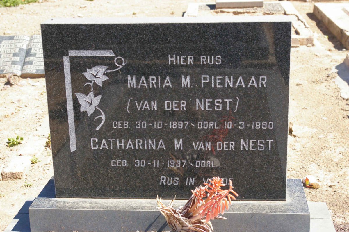 PIENAAR Maria M., voorheen VAN DER NEST 1897-1980 :: VAN DER NEST Catharina M. 1937-