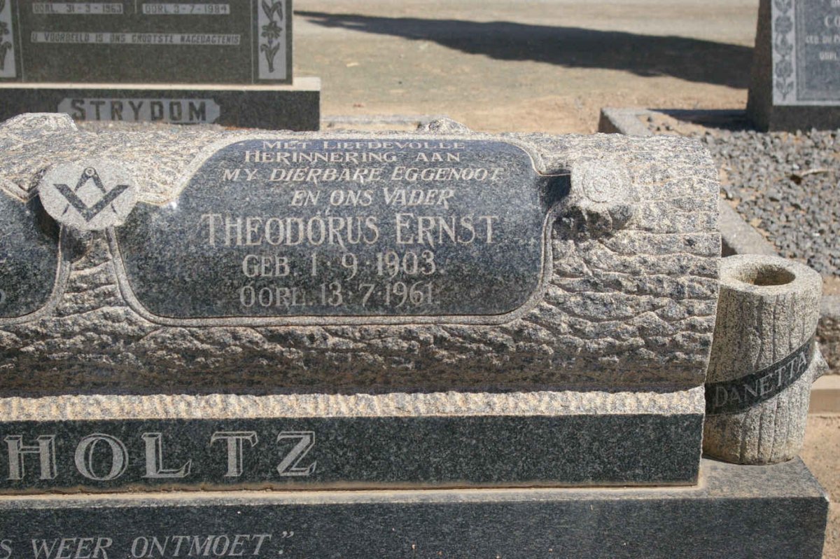 SCHOLTZ Theodorus Ernst 1903-1961 &amp; Martha Johanna VAN HEERDEN 1904-1976
