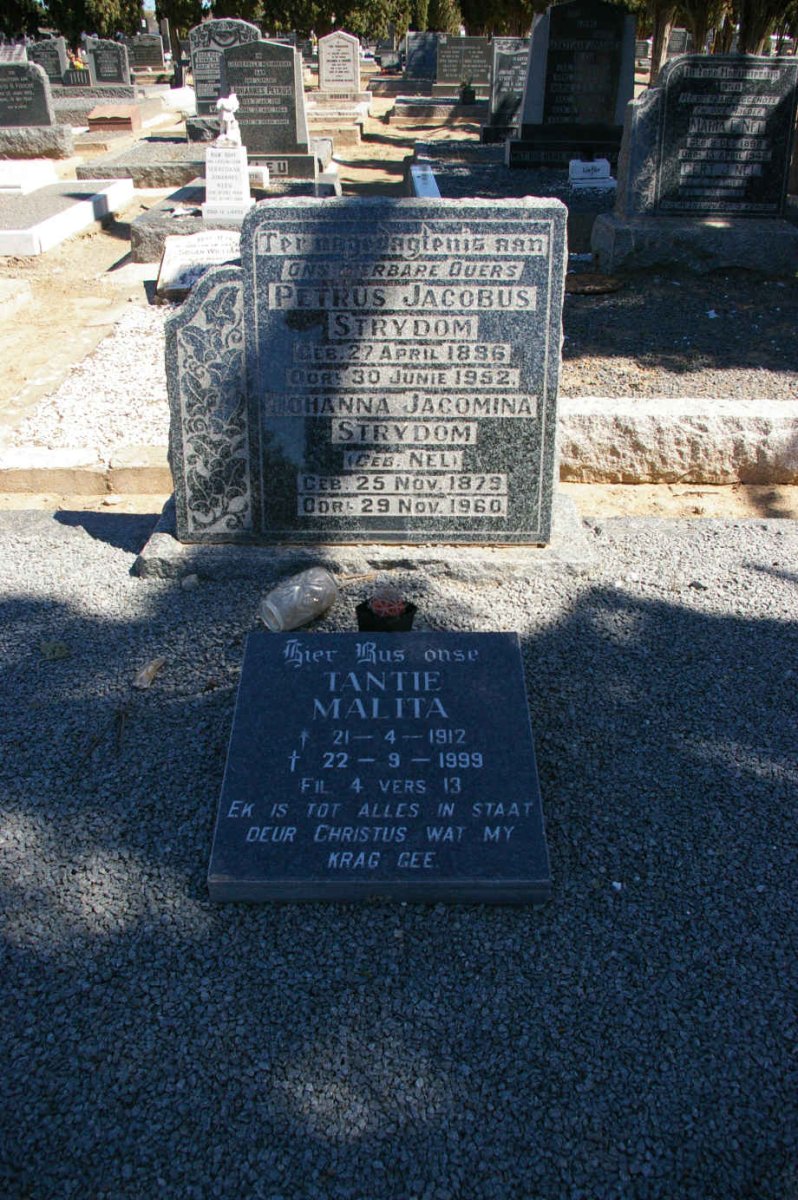 STRYDOM Petrus Jacobus 1886-1952 &amp; Johanna Jacomina NEL 1879-1960
