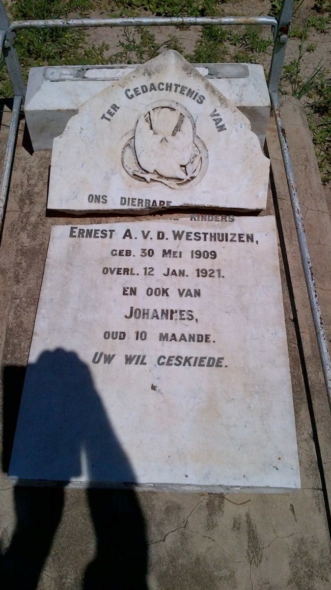 WESTHUIZEN Ernest A., v.d. 1909-1921 :: V.D. WESTHUIZEN Johannes