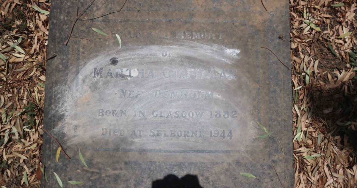 GILFILLAN Martha nee DENHOLM 1882-1944
