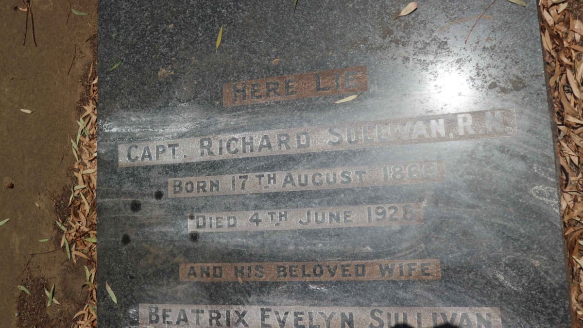 SULLIVAN Richard 1866-1928 &amp; Beatrix Evelyn 1868-1936