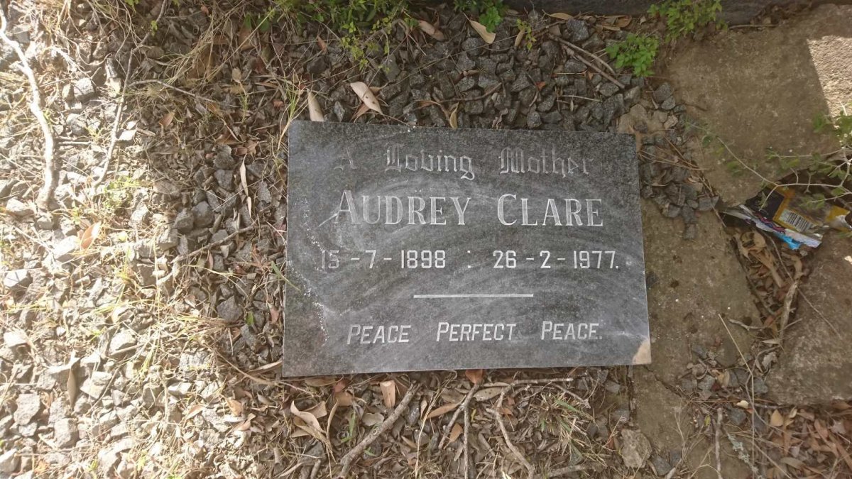 DAVIES George Parry -1959 &amp; Audrey Clare 1898-1977 :: DAVIES Jack 1929-1975
