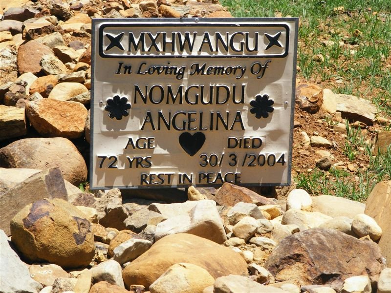 MXHWANGU Nomgudu Angelina -2004