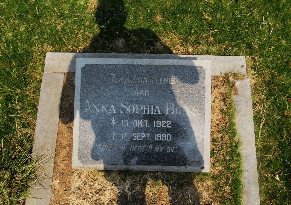 BUYS Anna Sophia 1922-1990