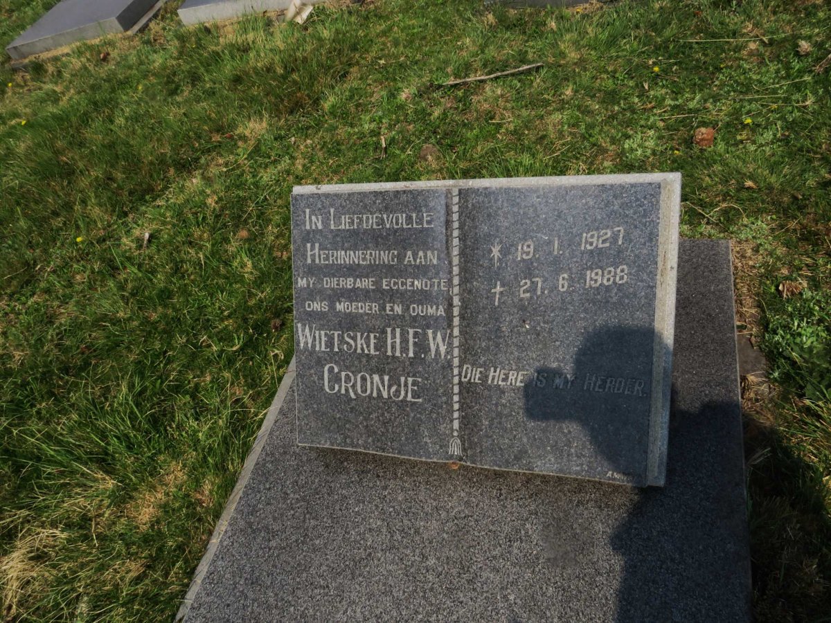 CRONJE Wietske H.F.W. 1927-1988