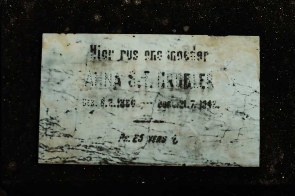 GROBLER Anna S.F.  1886-1942