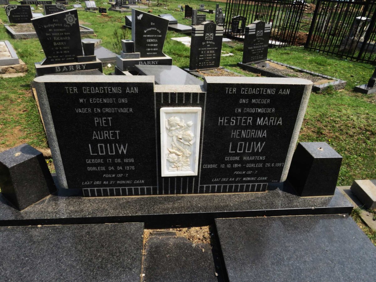 LOUW Piet Auret 1896-1976 &amp; Hester Maria Hendrina MAARTENS 1914-1997