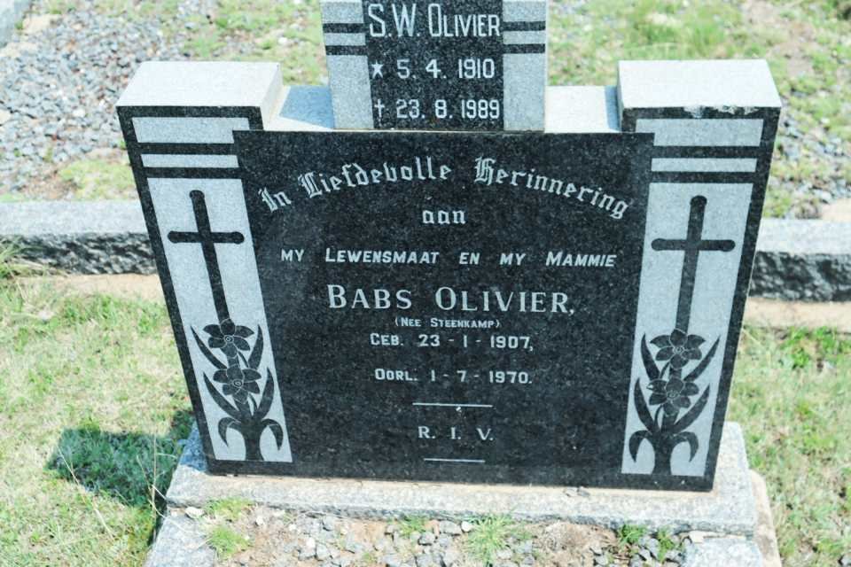 OLIVIER S.W. 1910-1989 &amp; Babs STEENKAMP 1907-1970