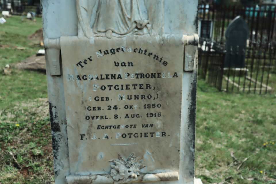 POTGIETER Magdalena Petronella nee MUNRO 1850-1915