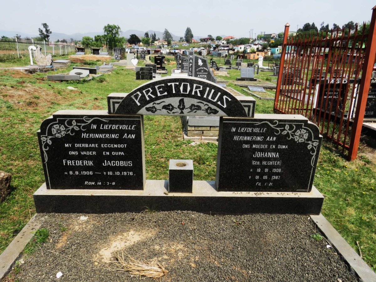 PRETORIUS Frederik Jacobus 1906-1976 &amp; Johanna HECHTER 1908-1987