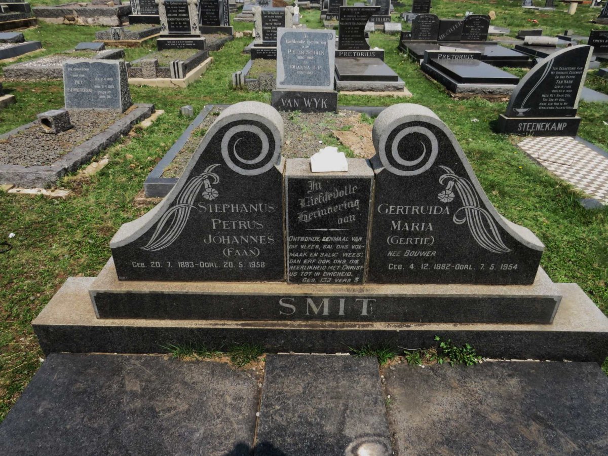 SMIT Stephanus Petrus Johannes 1883-1958 &amp; Gertruida Maria BOUWER 1882-1954
