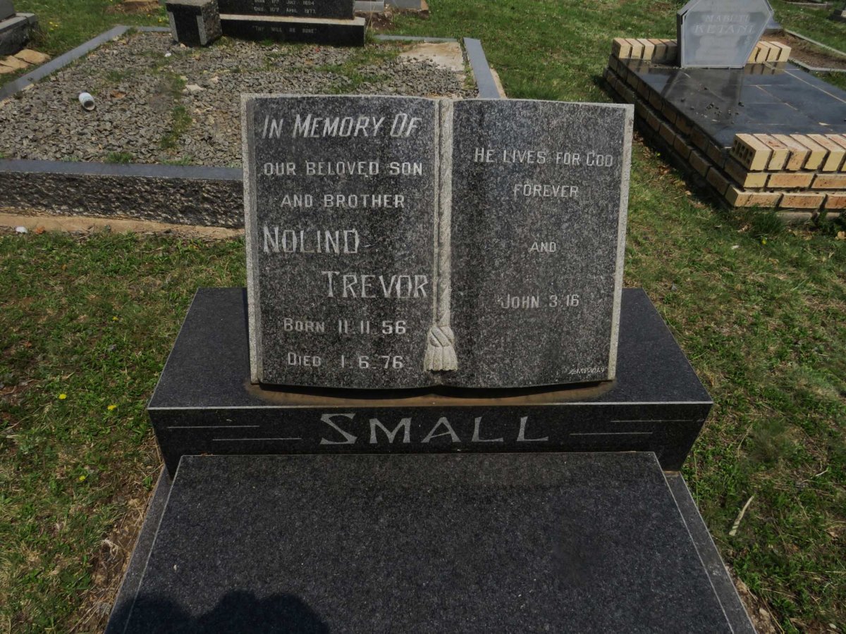 SMALL Nolind Trevor 1956-1976