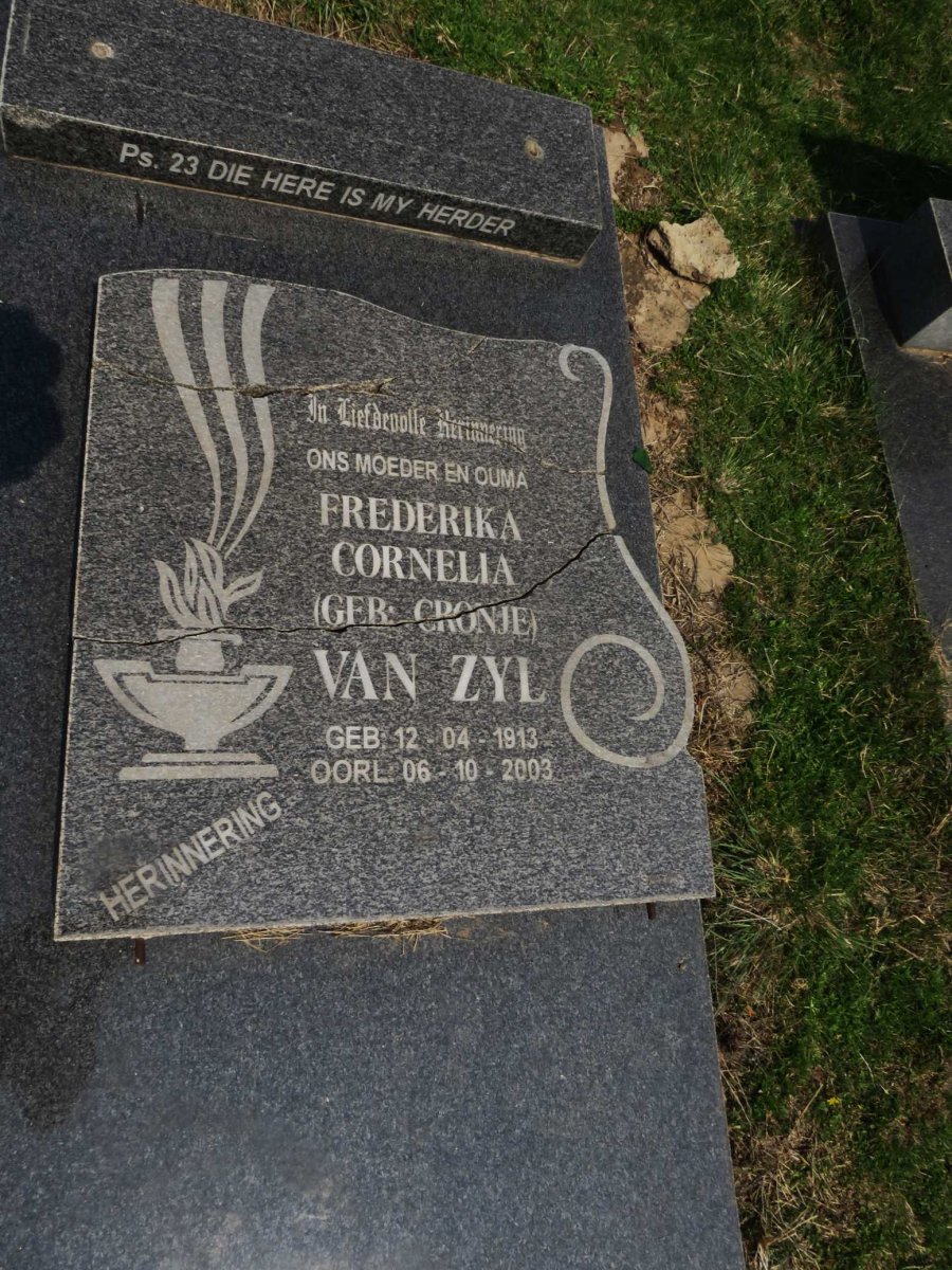 ZYL Frederika Cornelia, van nee CRONJE 1913-2003