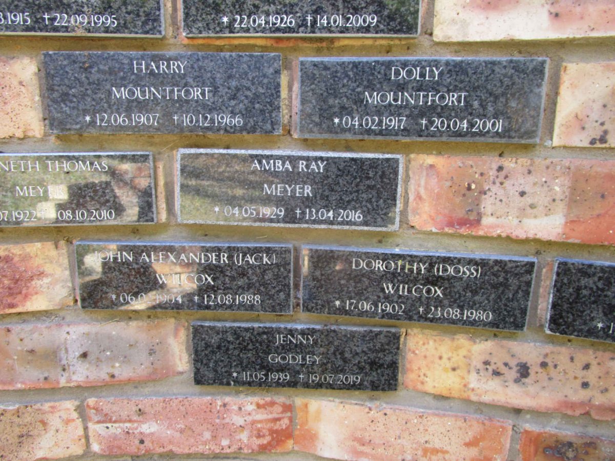 MOUNTFORT Harry 1907-1966 :: MOUNTFORT Dolly 1917-2001