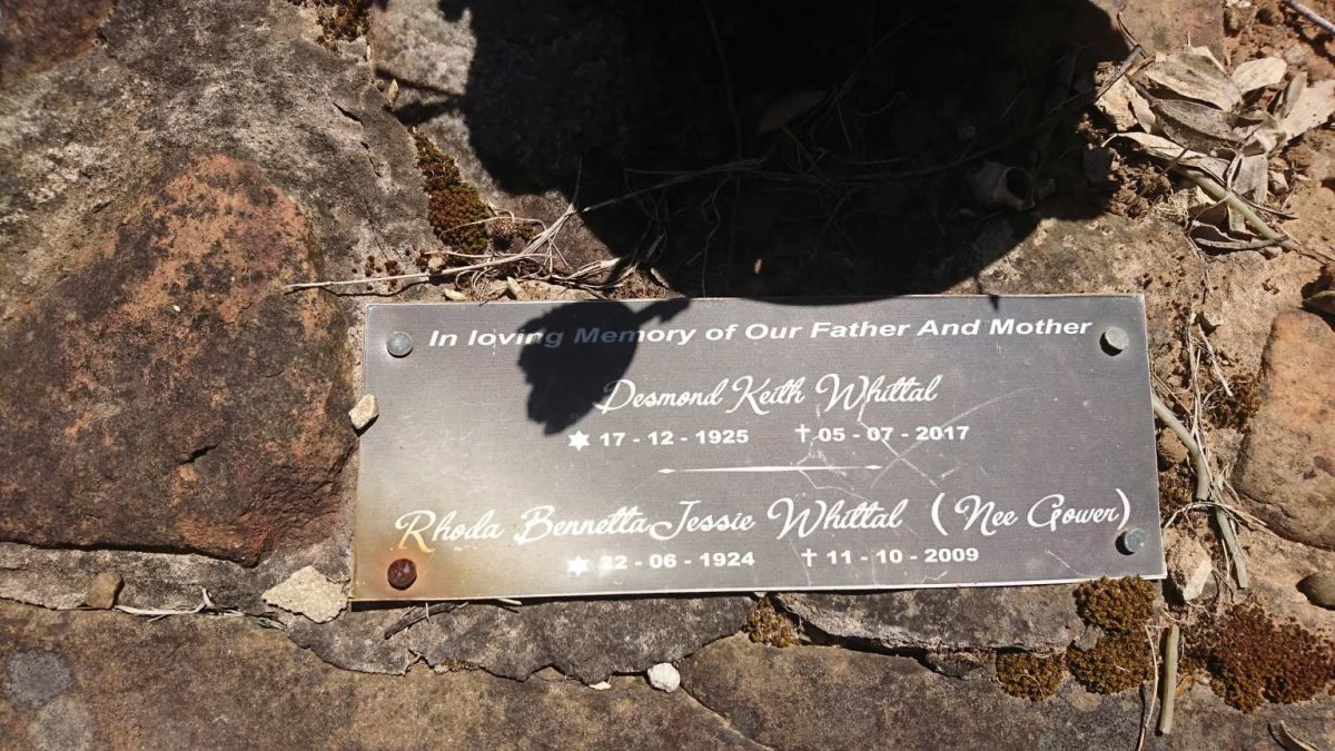 WHITTAL Desmond Keith 1925-2017 &amp; Rhoda Benetta Jessie GOWER 1924-2009