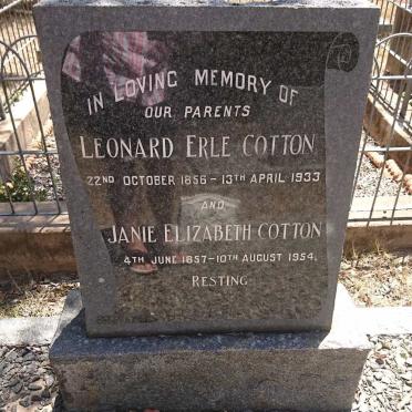 Eastern Cape, BATHURST district, Cuylerville, Main Cemetery &amp; St Mary's Anglican
