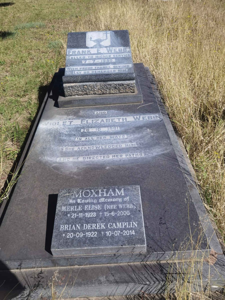 WEBB Frank E. -1950 & Violet Elizabeth -1981 :: MOXHAM Brian Derek Camplin 1922-2014 & Merle Elise WEBB 1923-2000 