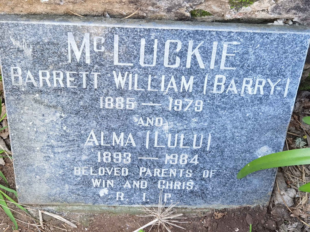 MCLUCKIE Barrett William 1885-1979 & Alma 1893-1984