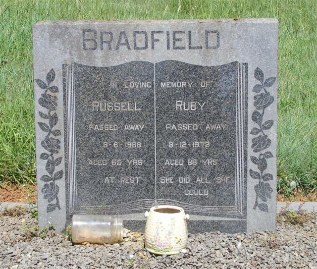 BRADFIELD Russell -1968 &amp; Ruby -1972