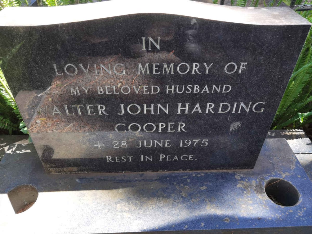 COOPER Walter John Harding -1975