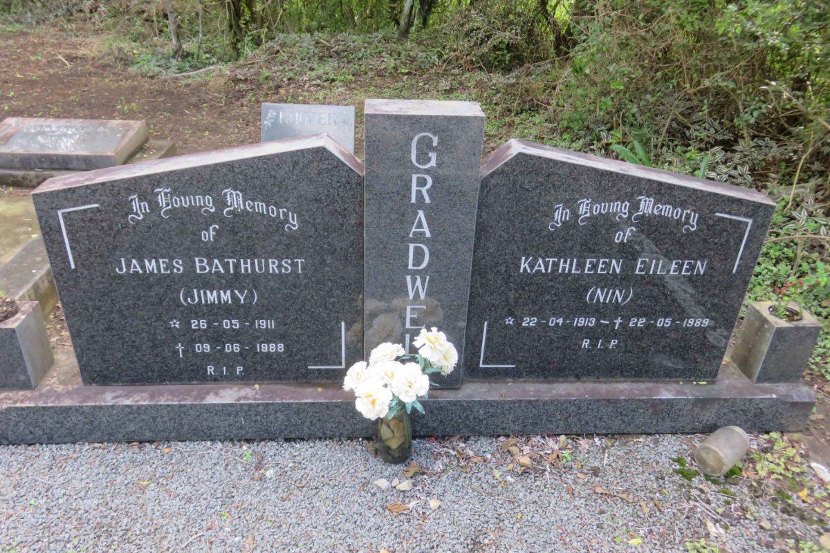 GRADWELL James Bathurst 1911-1988 &amp; Kathleen Eileen 1913-1989