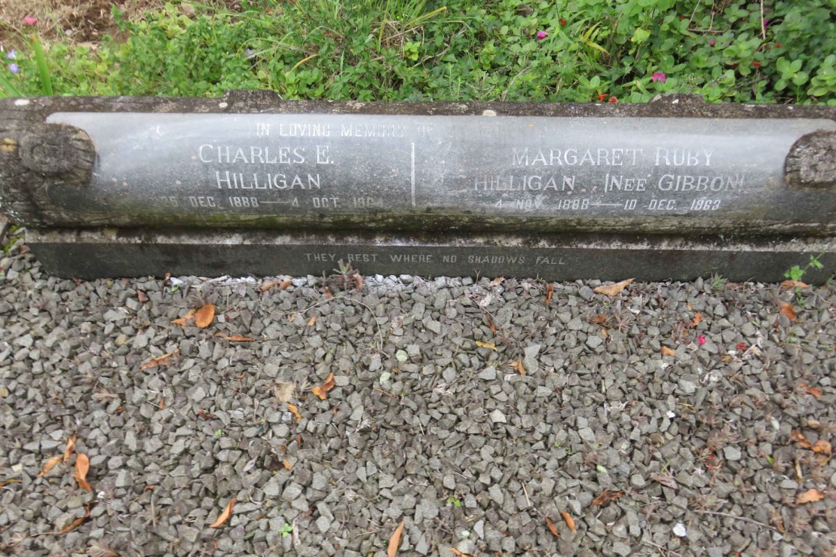 HILLIGAN Charles E. 1888-1964 &amp; Margaret Ruby GIBBON  1888-1963
