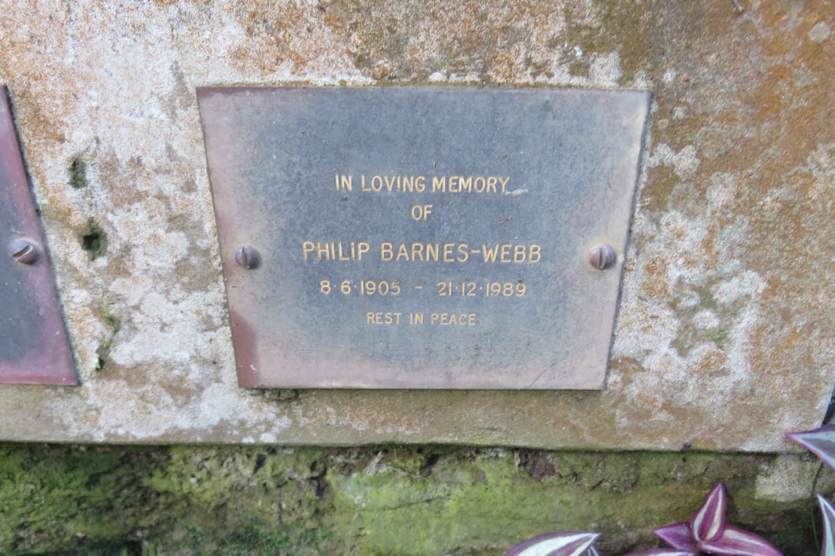 WEBB Philip, BARNES 1905-1989