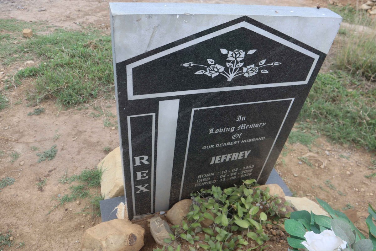REX Jeffrey 1983-2020