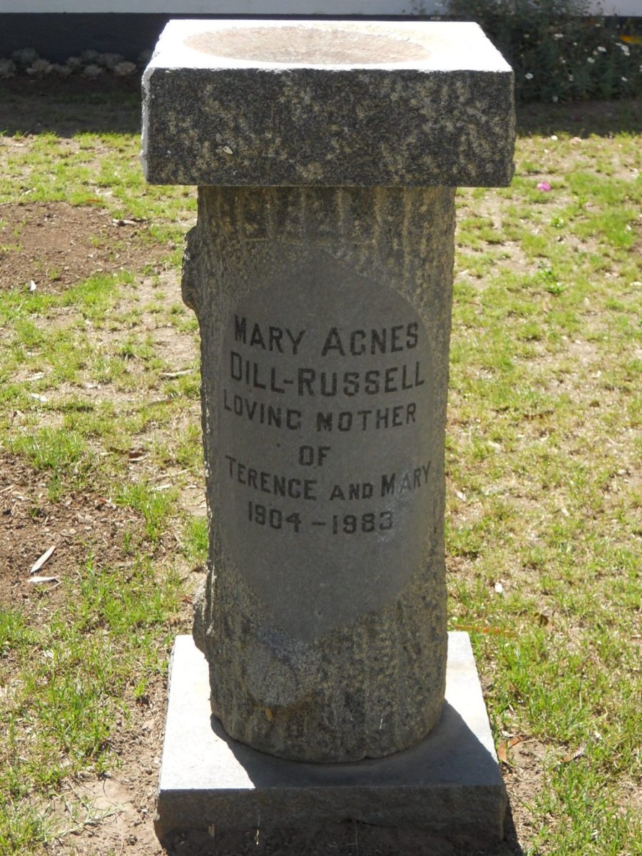 RUSSEL Mary Agnes, Dill 1904-1983