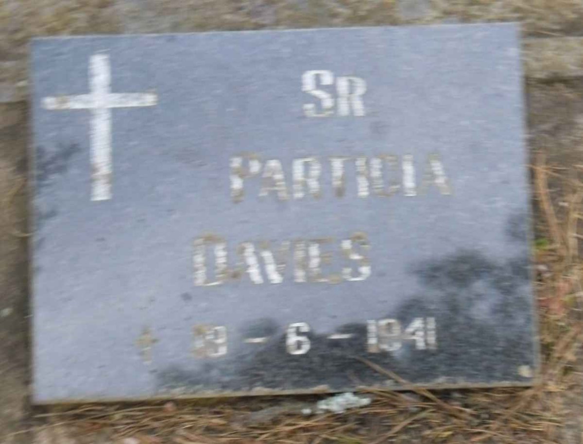 DAVIES Particia -1941
