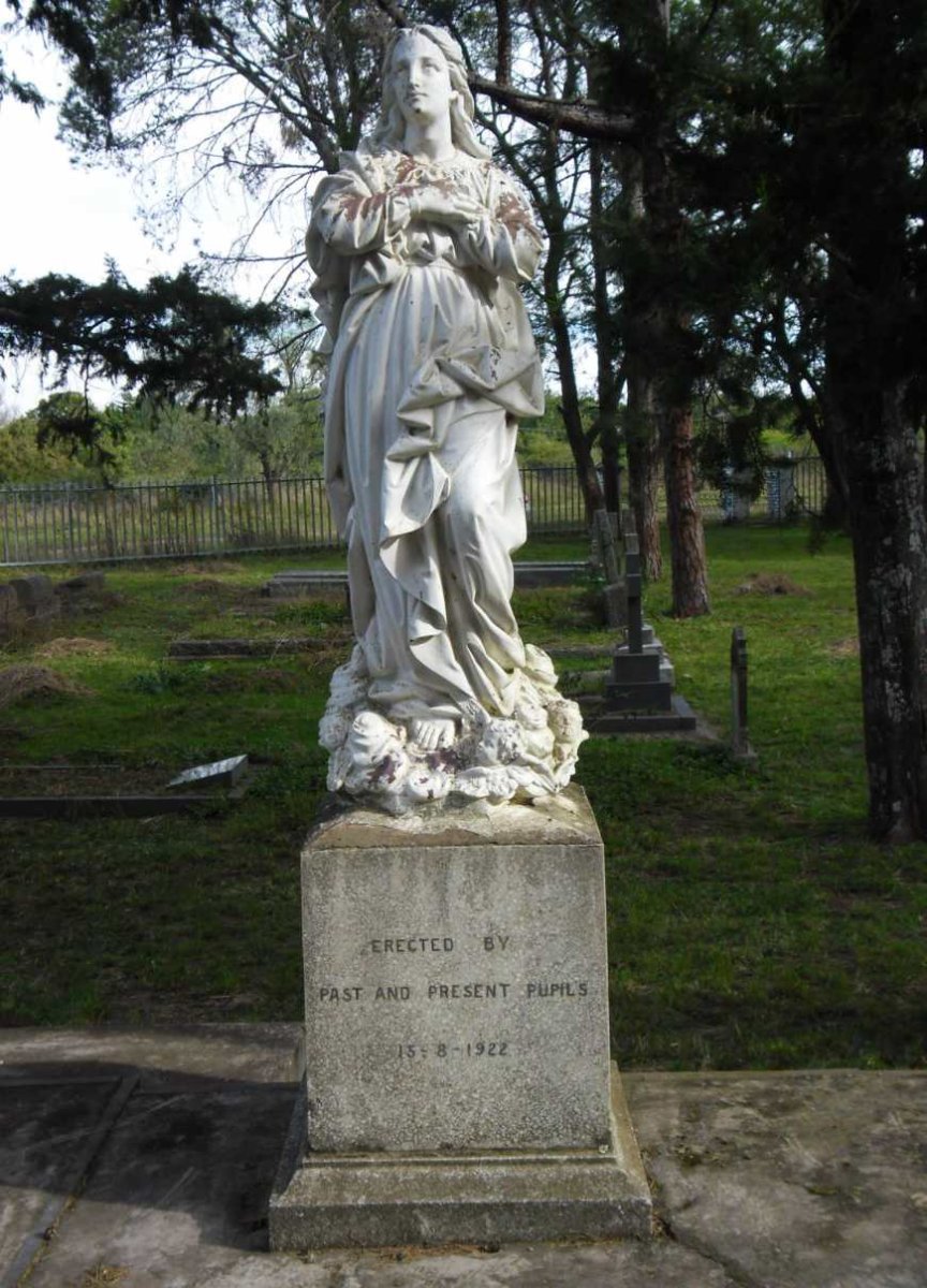2. Monument
