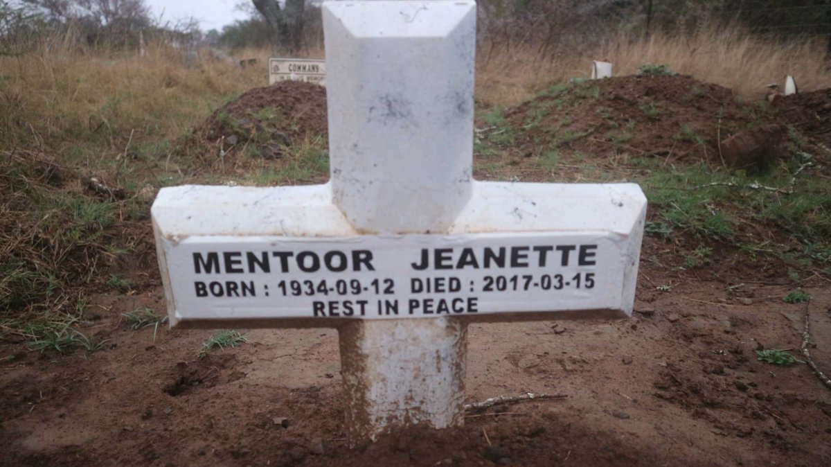 MENTOOR Jeanette 1934-2017