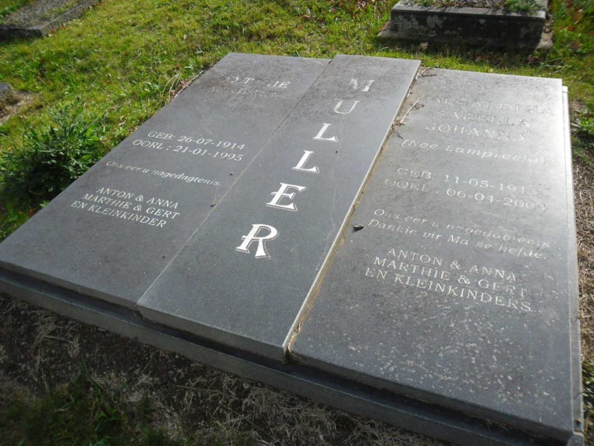 MULLER Antonie Michael 1914-1995 &amp; Margaretha Isabella Johanna LAMPRECHT 1915-200