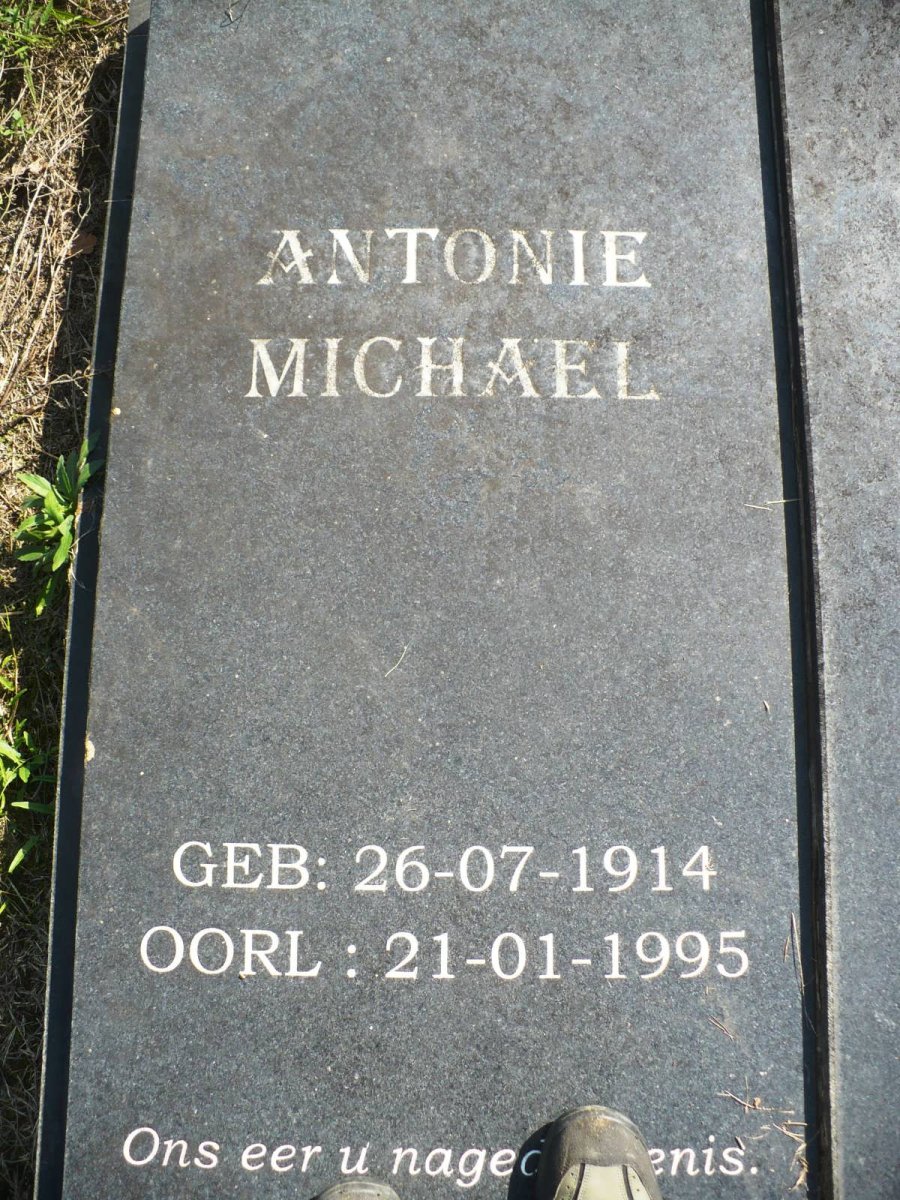 MULLER Antonie Michael 1914-1995 &amp; Margaretha Isabella Johanna LAMPRECHT 1915-2004
