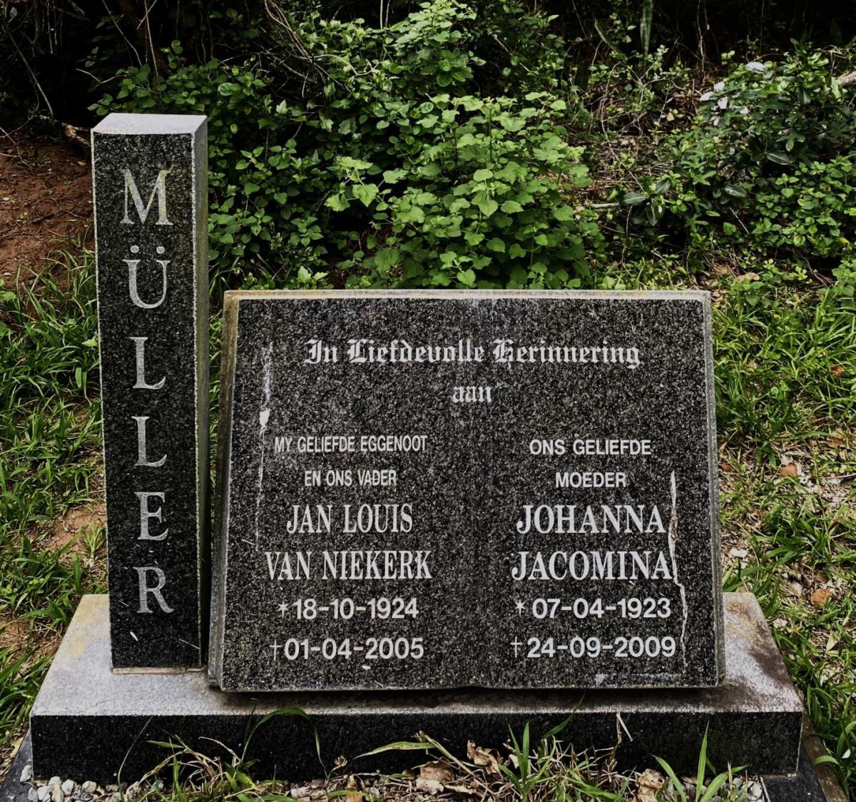 MULLER Jan Louis Van Niekerk 1924-2005 &amp; Johanna Jacomina 1923-2009