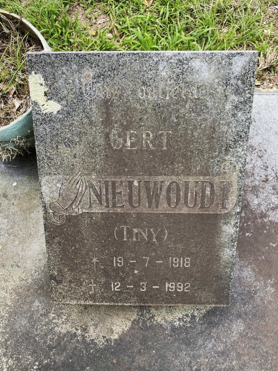 NIEUWOUDT Gert 1918-1992