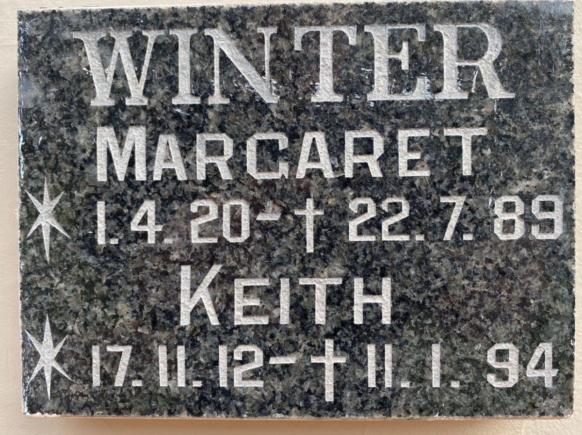 WINTER Keith 1912-1994 &amp; Margaret 1920-1989