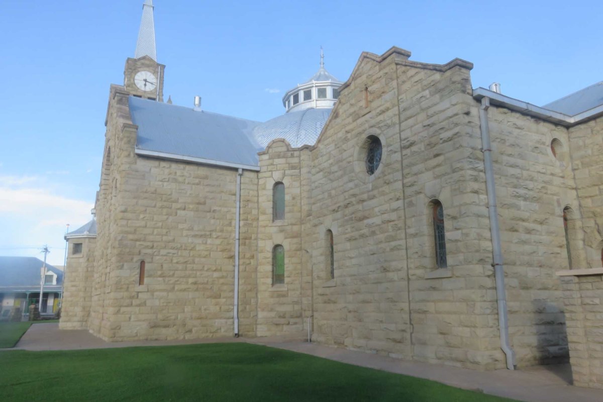 2. N.G. Kerk Burgersdorp