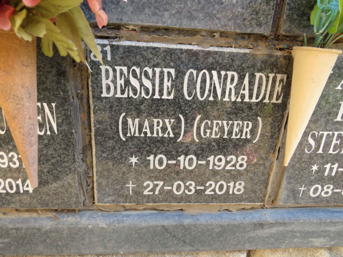 CONRADIE Bessie voorheen MARX voorheen GEYER 1928-2018